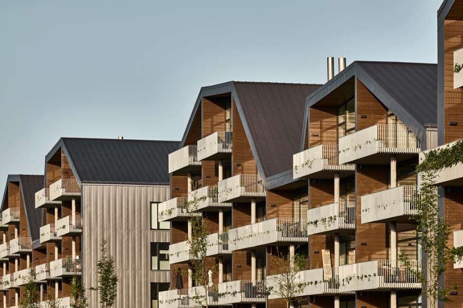 Spændende tagkonstruktion beklædt med DS Nordic Klikfals, Udsigten - Vester Ringvej 45, 8600 Silkeborg